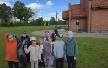 9abfd800-6407-4b13-abcb-d64d1efc43c5