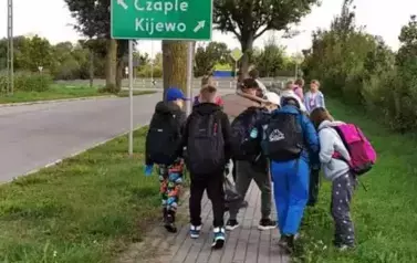 8dc617d2-1044-40ca-9346-7bd5c6a80e5e