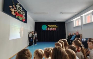 2e75c195-d319-482e-8da5-79de0ea315ba