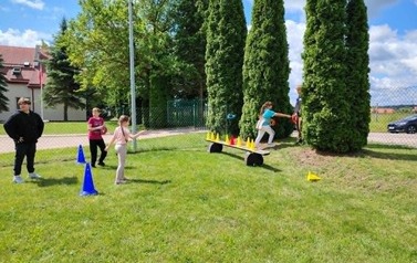 663d095b-bb21-4cd8-a9b1-25514026444b