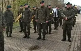 b7b865a1-7acc-43fa-b5e2-801f302f779b