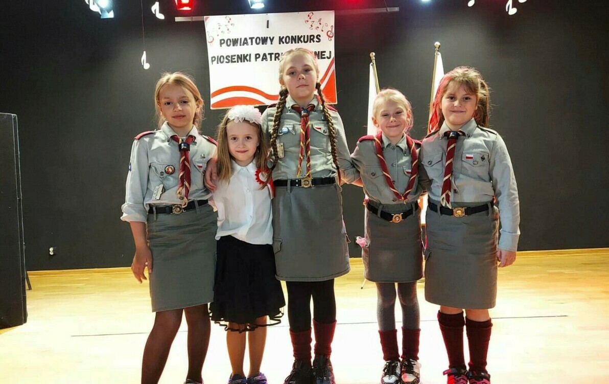 Zdjęcie do I Powiatowy Konkurs Pieśni Patriotycznej