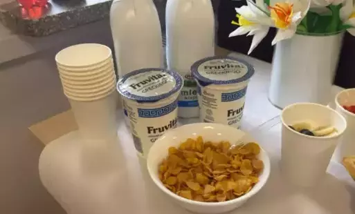 Zdjęcie do Białe śniadanie