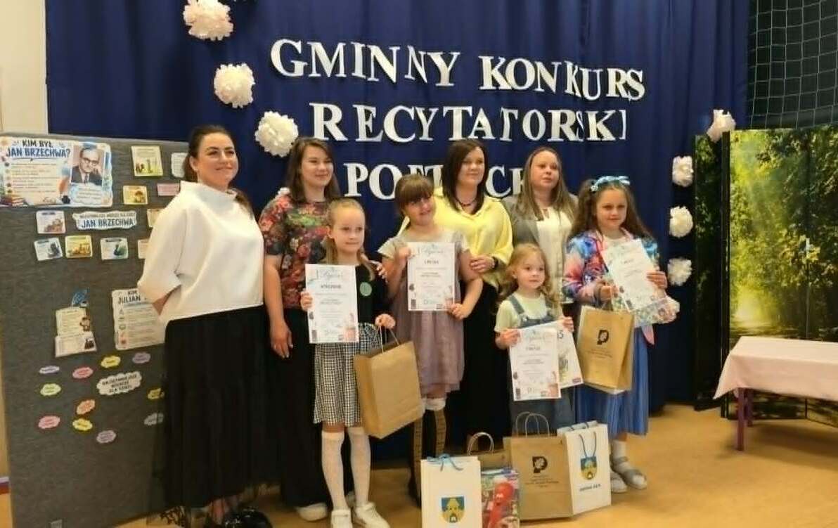 Zdjęcie do POETYCKI PORANEK - MAGIA UKRYTA W WERSACH 
