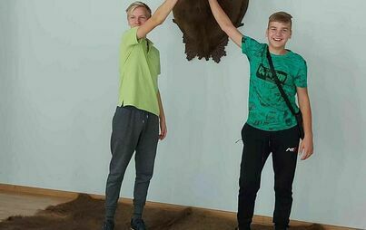 Zdjęcie do Wycieczka do Białowieży i Hajn&oacute;wki w ramach projektu &quot;Klasa z drewna&quot;